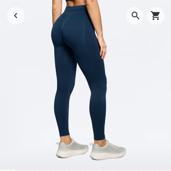 PROZIS • Peach Perfect Regular Waist Leggings Navy Blue • Size small • Worn Once - Picture 1 of 8